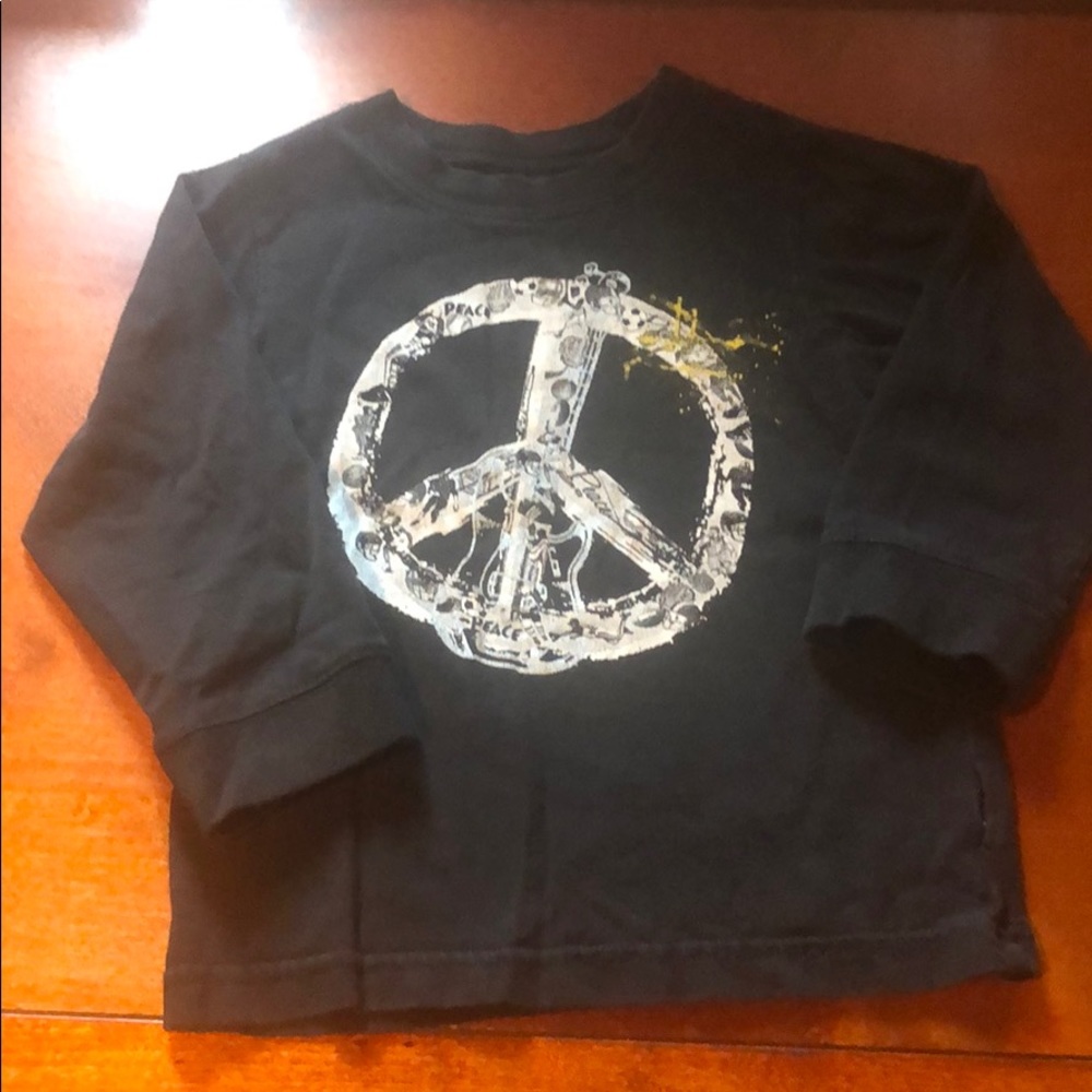 Children’s place long sleeve T-shirt 3T